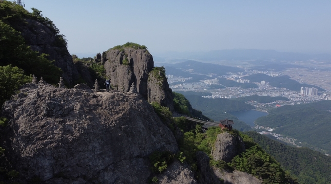 금오산