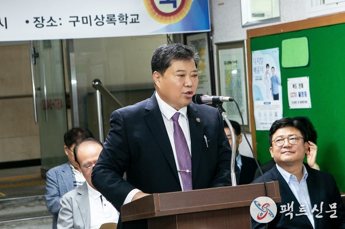 상록학교 정태하 교장
