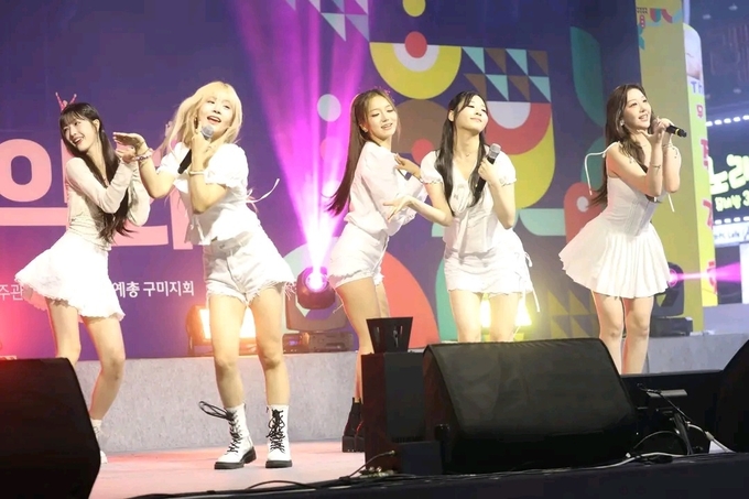 사진: 미디어디펜스제공, 신인걸그룹(s2it)